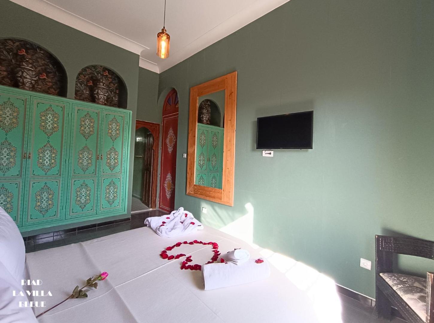 Riad La Villa Bleue & Spa Маракеш Екстериор снимка